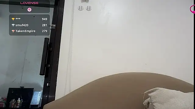 Rieya - Trans webcam sex chat