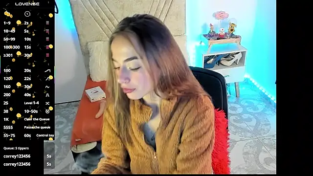 Mia_Victoria22 webcam