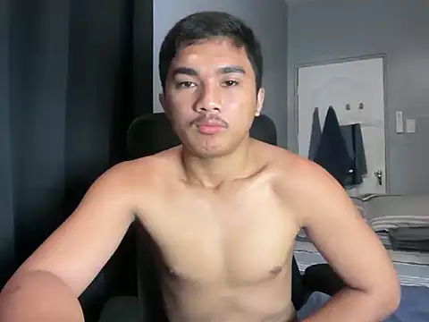 pinoyAdrianneXXX webcam