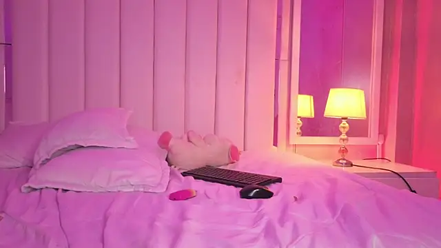 Alyana_Skinny webcam