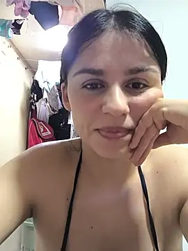 Daniela-rosee webcam