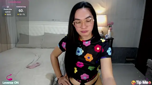 AsianSweetHeartxX webcam