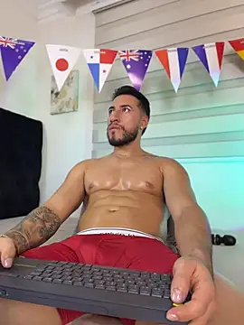 Thiago_Hill webcam
