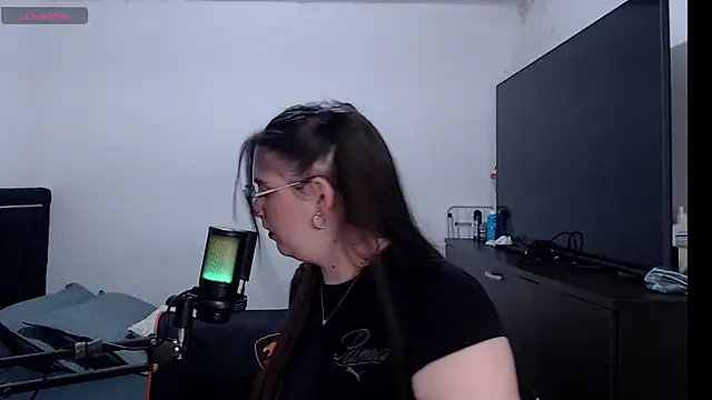 xxbbtaa Live Web Cam Show