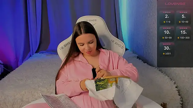 Chloe_loo webcam