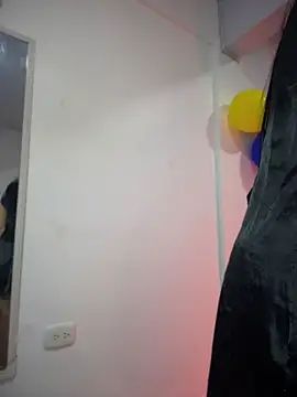 Sarahballiston_ live sex cam