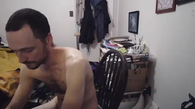 JohnnyMoves webcam