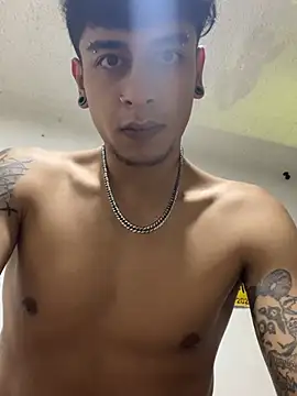 Sombraharper Live Web Cam Show