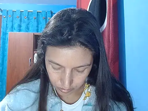 SarahFriendly webcam