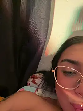 Linda_Saenz_ webcam