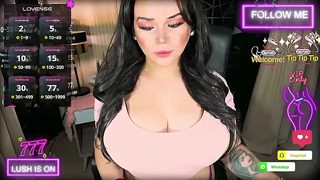 xHugeHarleySelfsuckerx webcam