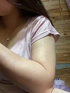 violet-00 webcam