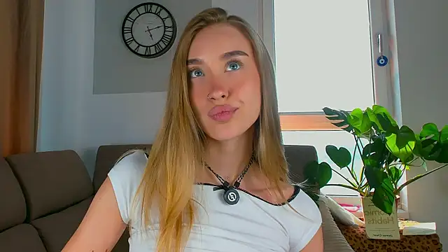 SugarSkye webcam