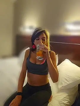 lil_jiggly webcam