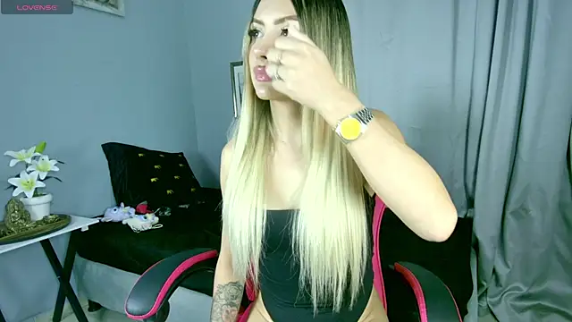 ale_lovee webcam