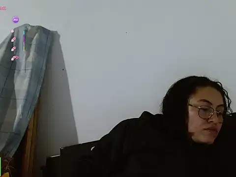 Amitlu_ webcam