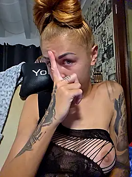 kylie_blck webcam