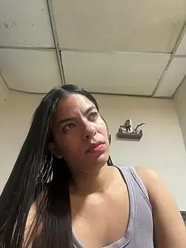 roman_and_jessie webcam