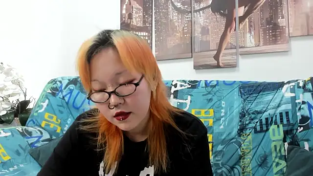 Cute__Kiko webcam