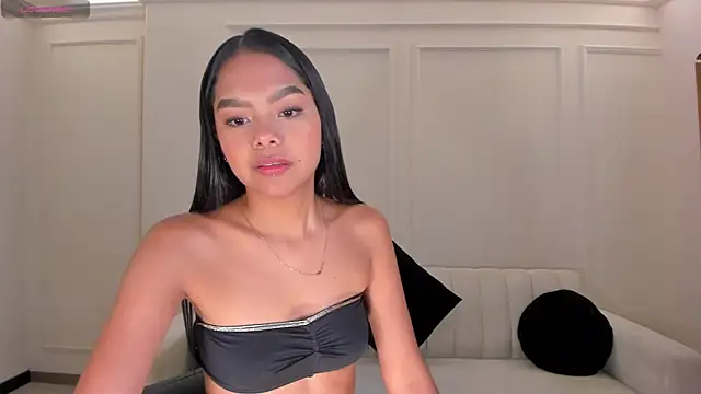 SaphiraJames webcam