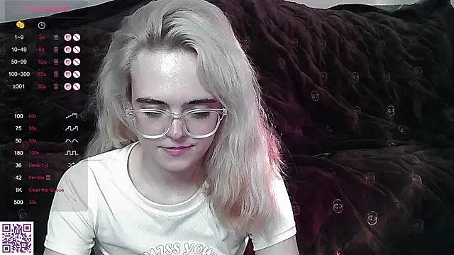 Oxcy_Secret webcam