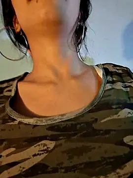 Dolli_virginpussy webcam