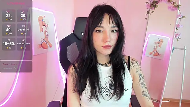 AliceeinWonderlanddd webcam