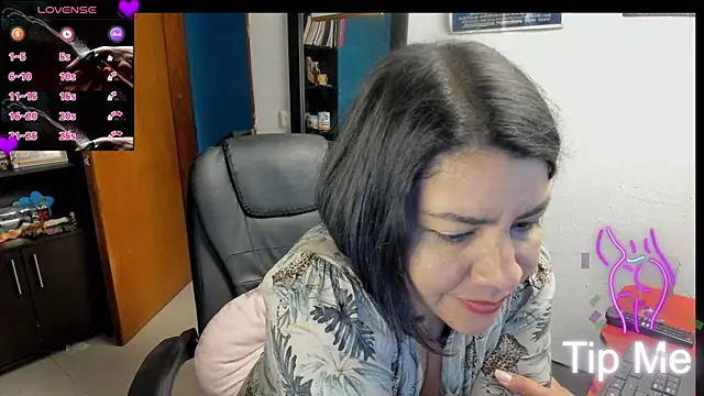 peanut_tangerine webcam