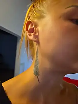 kylie_blck webcam