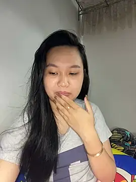 Almira6868 webcam