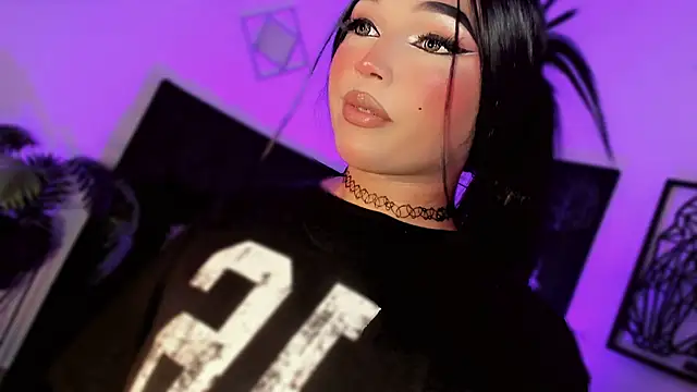 misstreslatin webcam