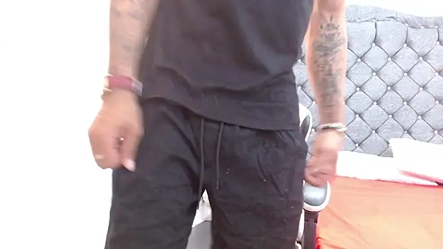 luka_big18 Live Web Cam Show