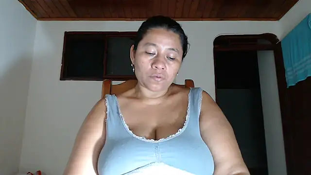 adrixxx38 webcam