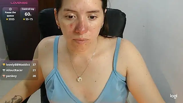 spicey_latina webcam