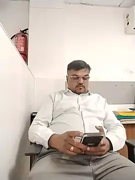 Desi_Lodo_Gujju_Boy webcam