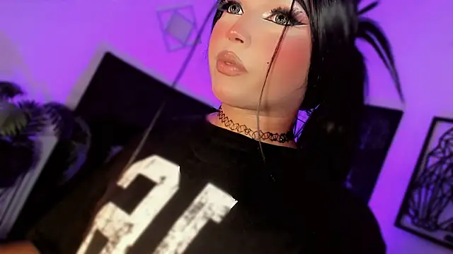misstreslatin webcam
