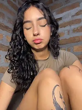 RosseMelody Live Web Cam Show