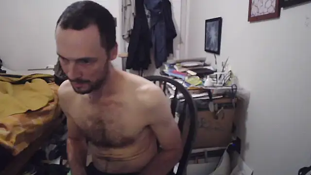 JohnnyMoves webcam