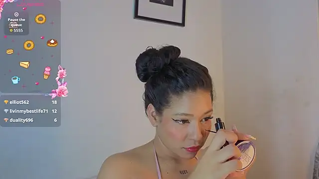 CloeBunny_ webcam