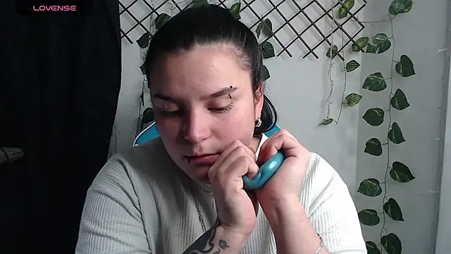 Nika_1_ webcam