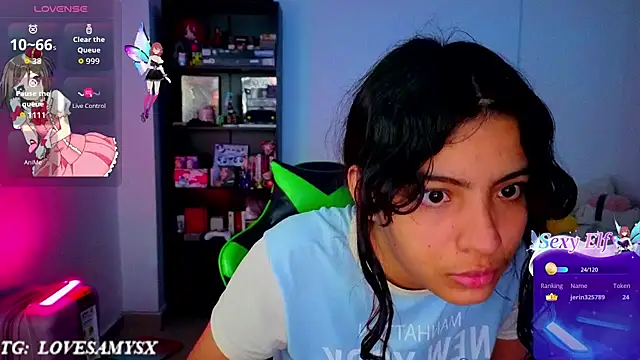 Lovelyamyy webcam