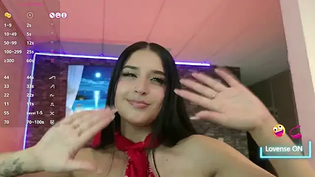 Charlotte_greys