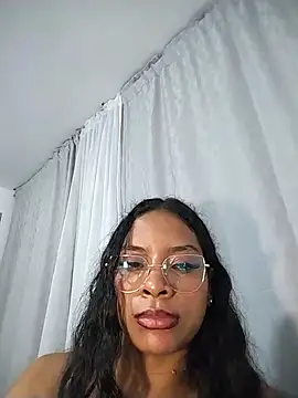 katalina_santana_ - KATALINA_SANTANA_'s free webcam - UK Sex Cams