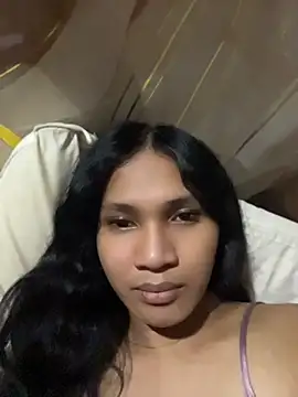 slutty_aki webcam