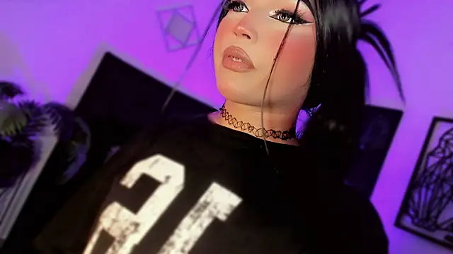 misstreslatin webcam