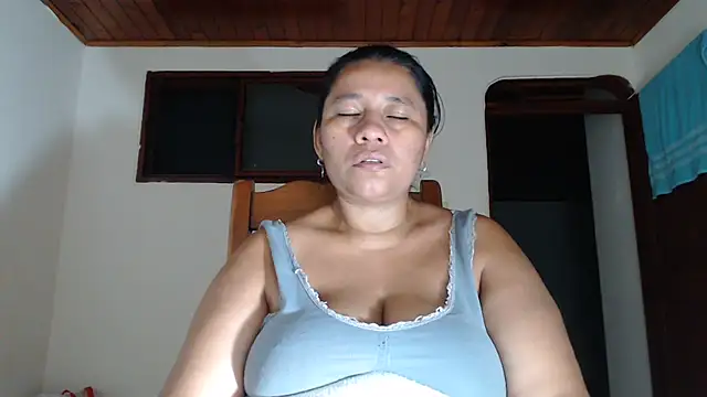 adrixxx38 webcam