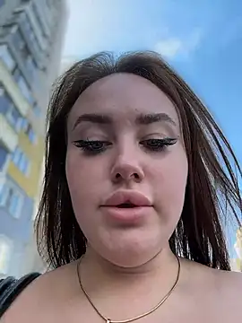 kirasunshine - KiraSunshine's free webcam