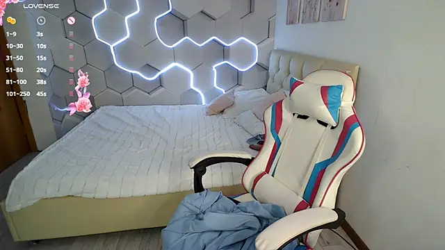 aliicemeow webcam