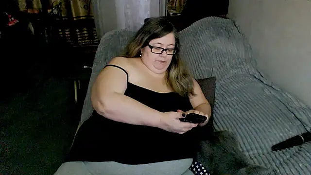 sex2 (F mature) - naked, squirt