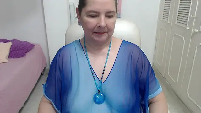 leonela_69 webcam